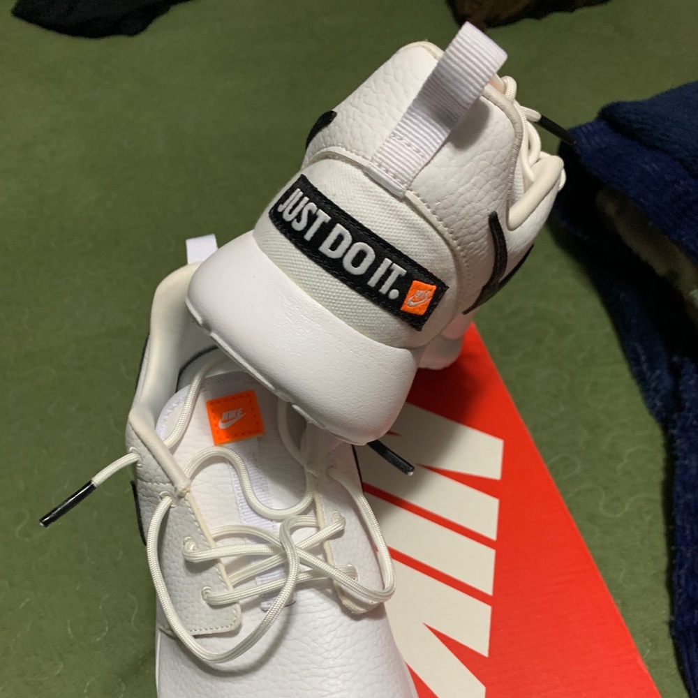 Nike shoes
